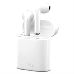 White Wireless earbuds unbranded